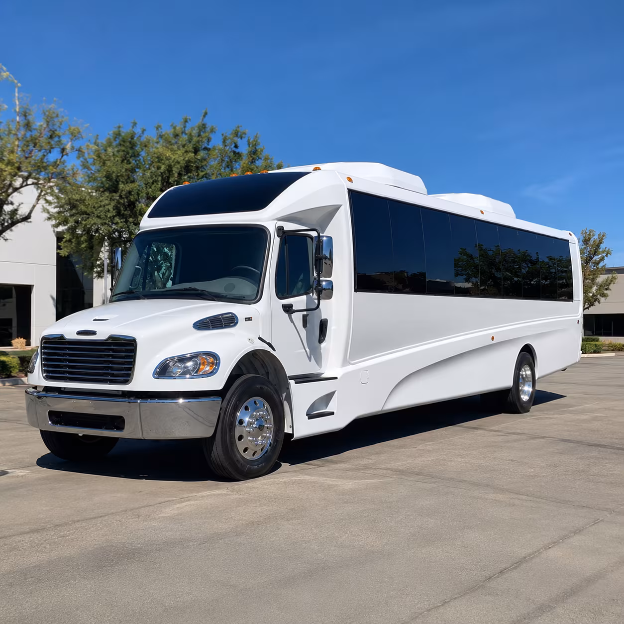 alpharetta 20 passenger minibus