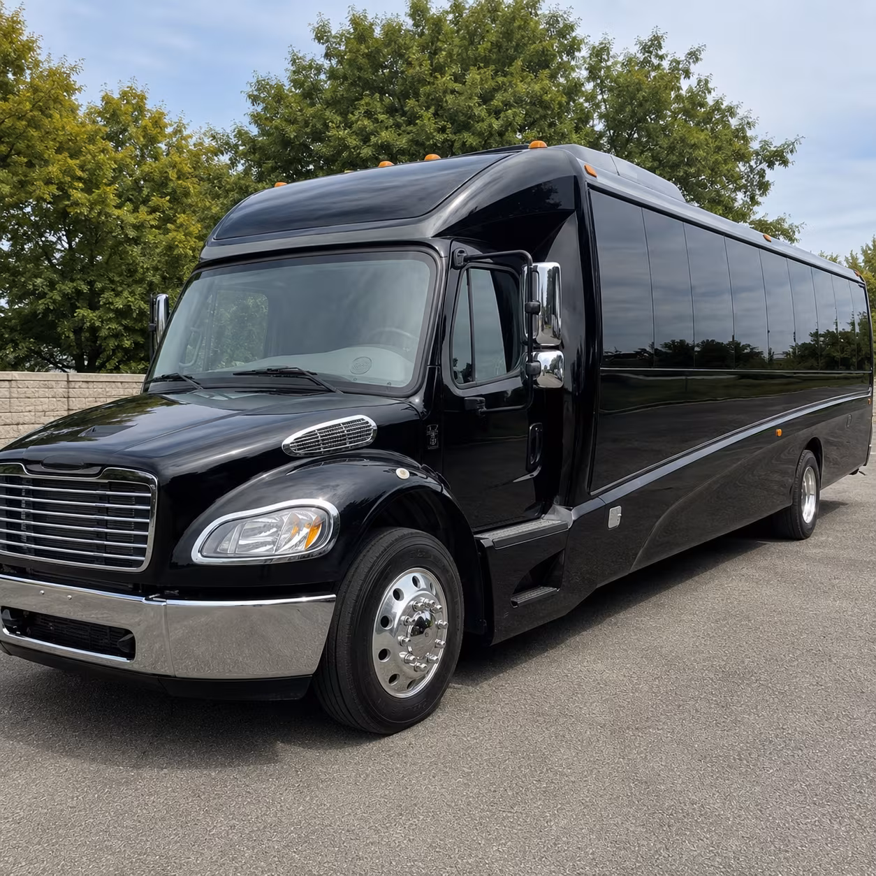alpharetta 25 passenger minibus