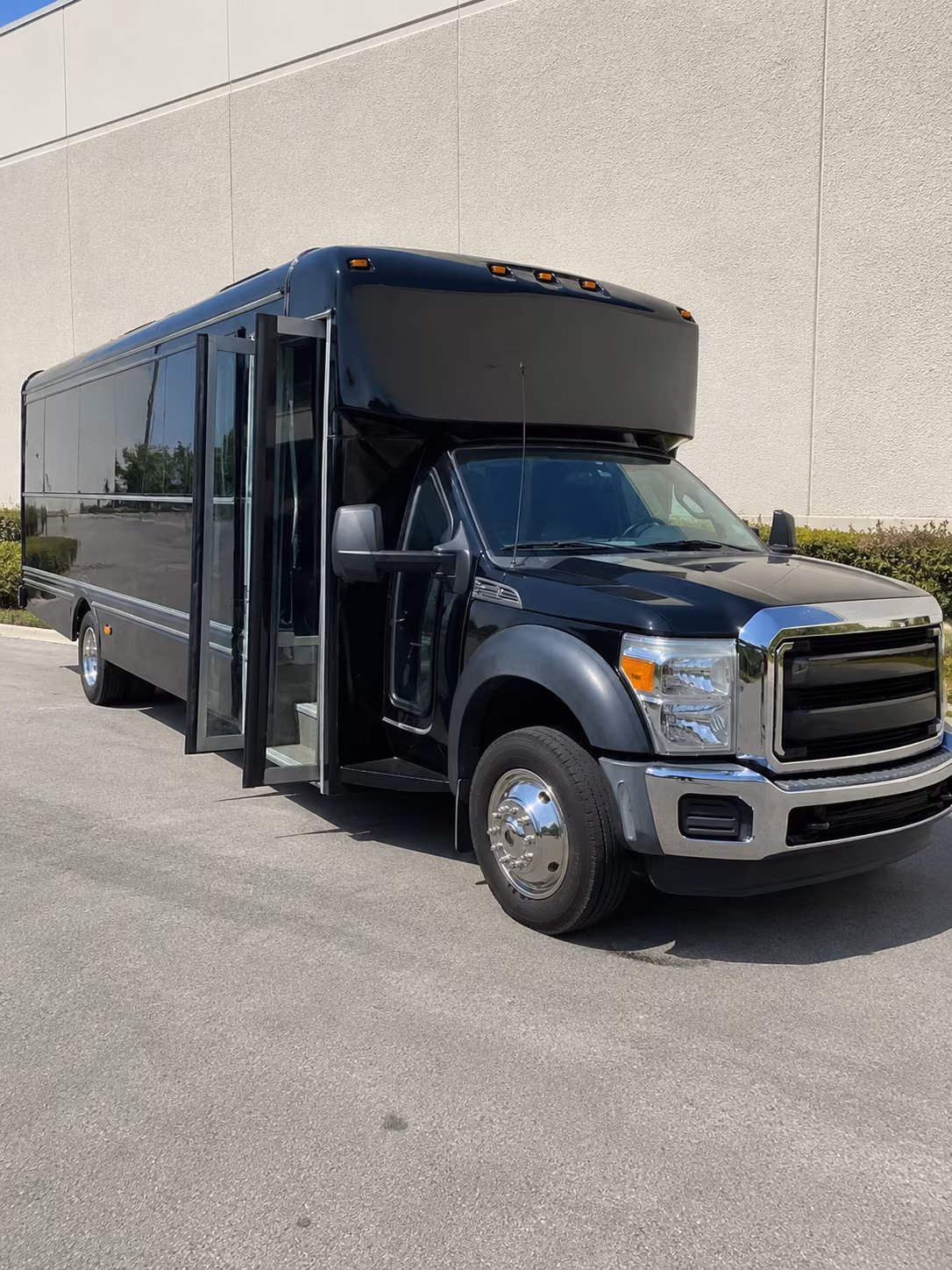 alpharetta corporate event party bus transportation