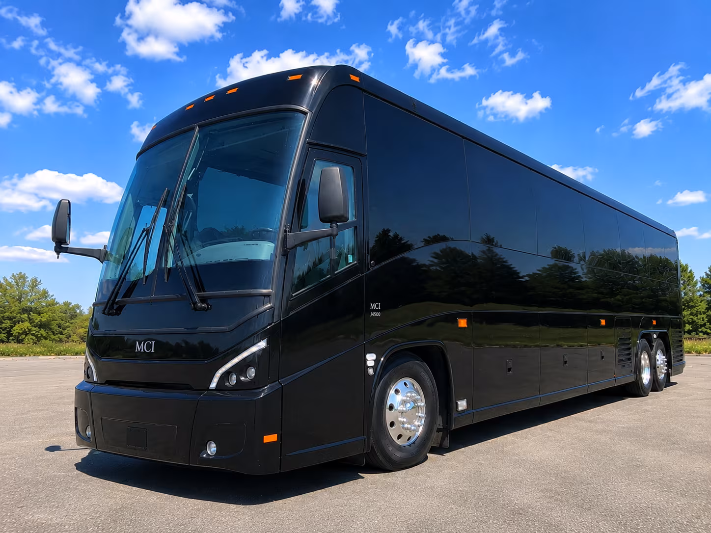 long distance charter buses from alpharetta to chattanooga and nashville