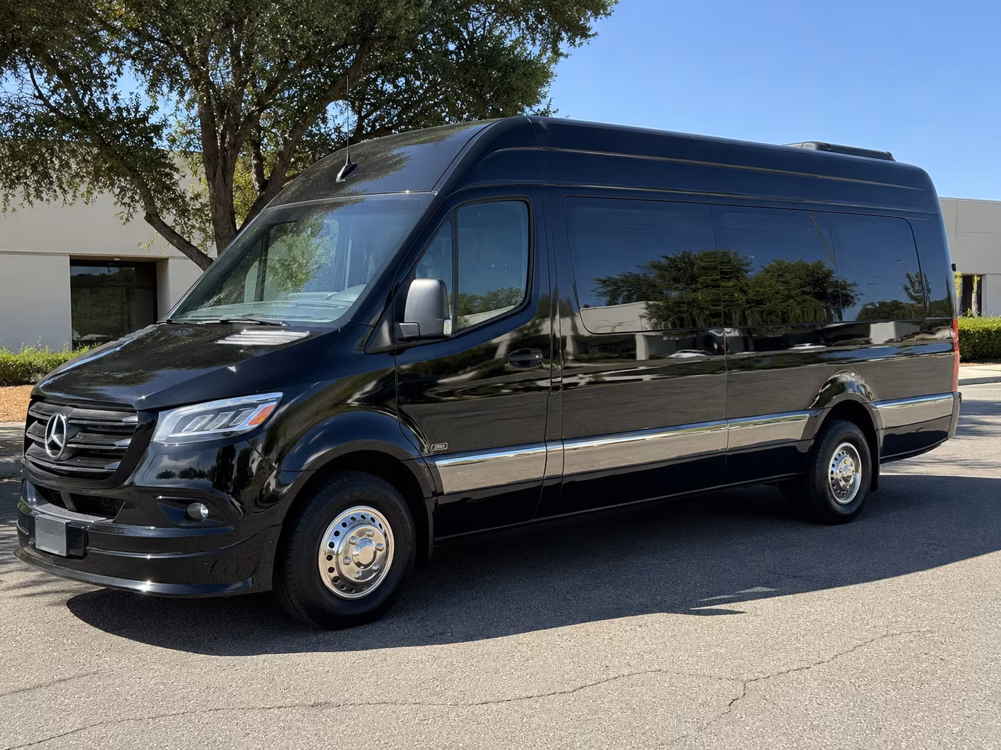 sprinter vans and minibuses for alpharetta government contractor teams